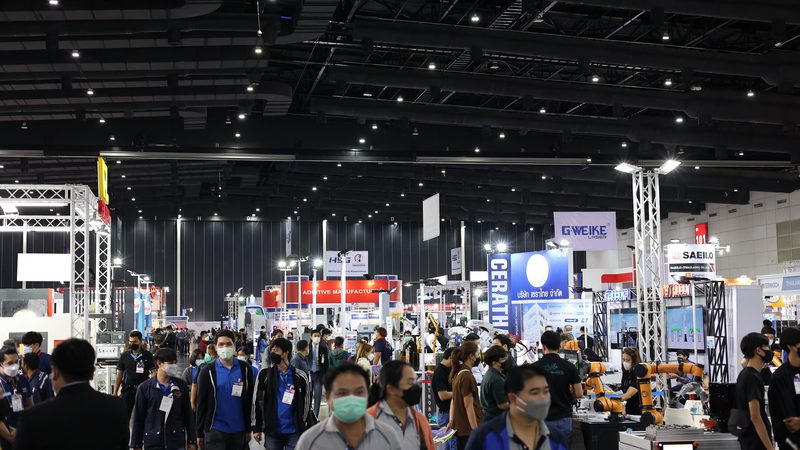 行业背景：数控车床编程人才需求旺盛